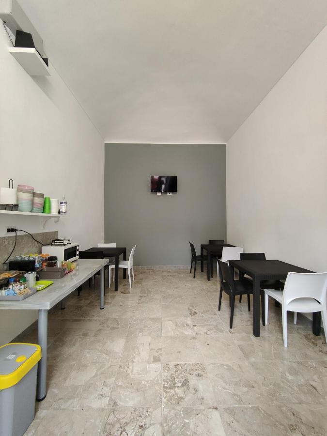 Hostel Turin Metro Young エクステリア 写真